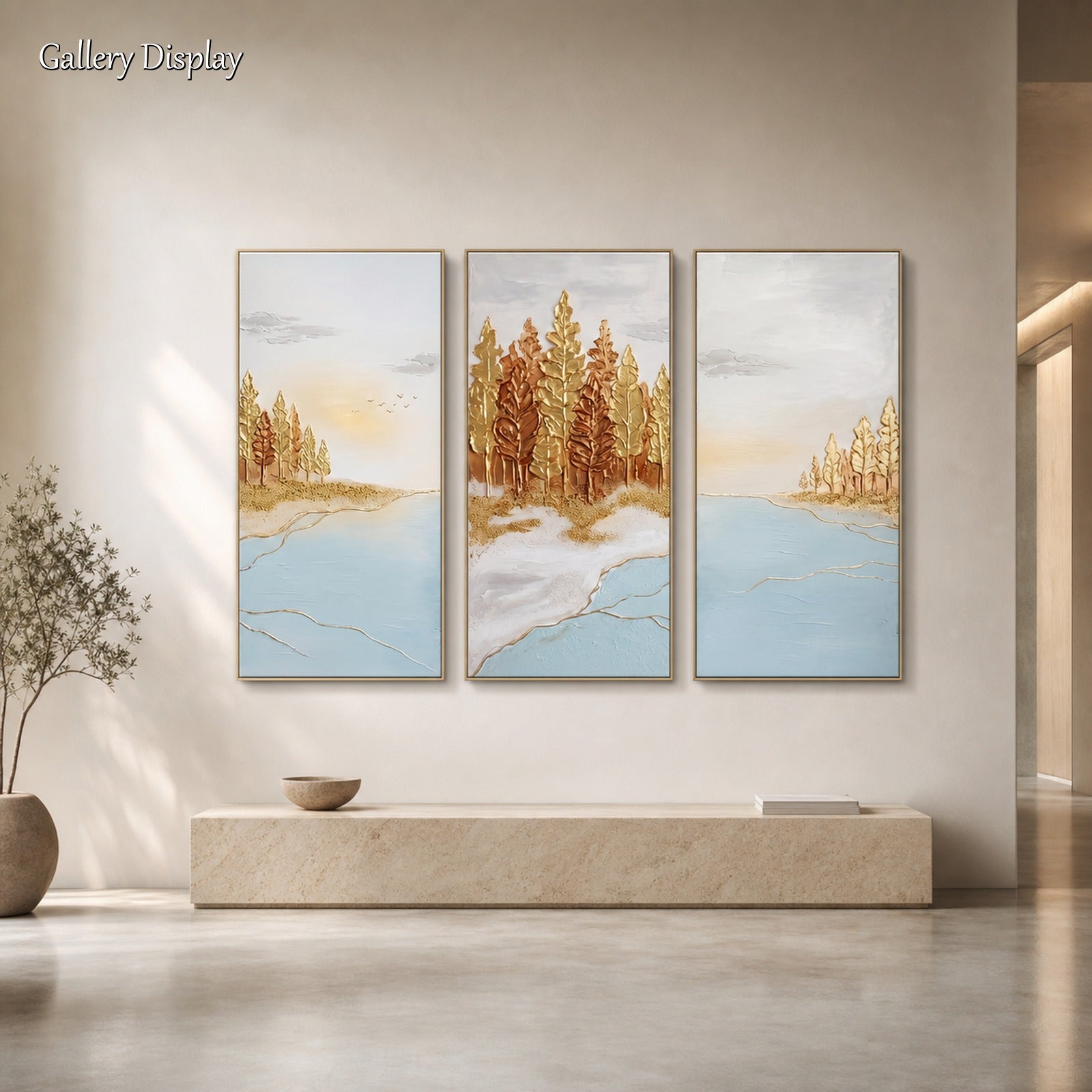 Grande trittico Art Déco “Gold Blue Lake Forest” con dettagli metallici, ideale per il soggiorno